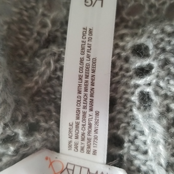 Gilligan and O'Malley cozy knit wrap sweater - Picture 8 of 8